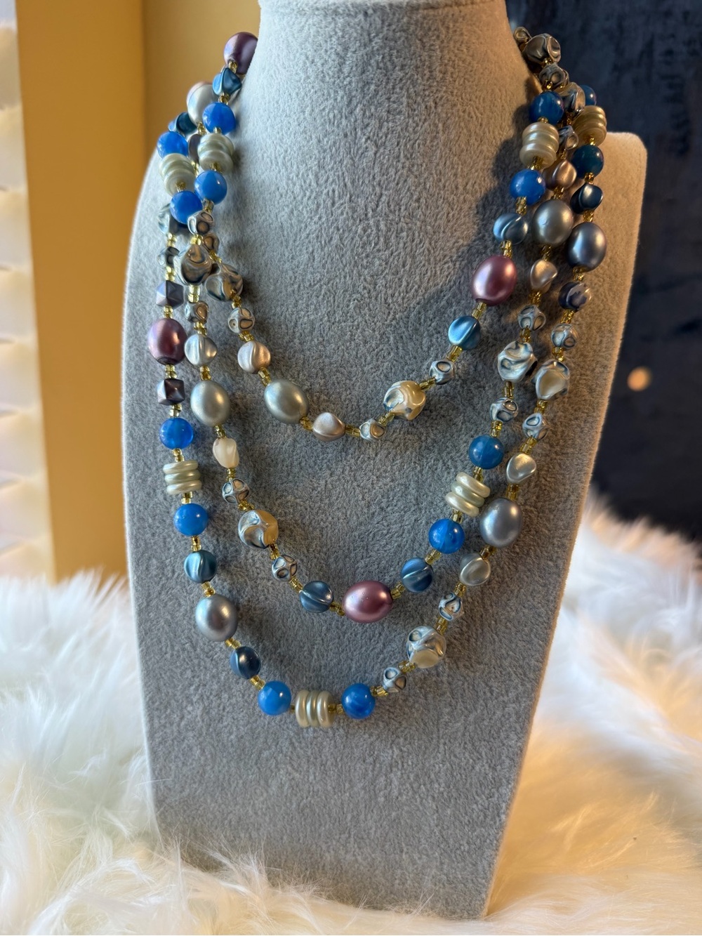 Vintage Long Blue and Pearl Women’s Necklace